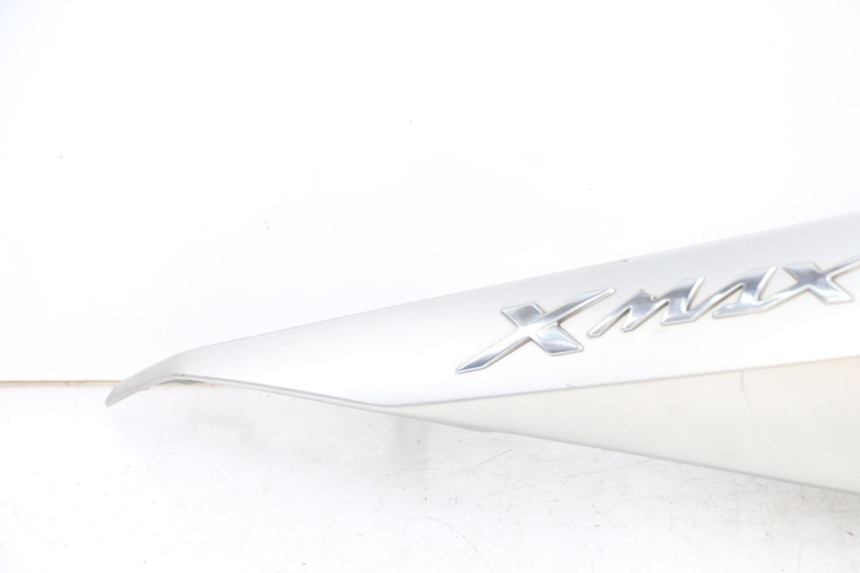 photo de RECHTER HINTERER KOTFLÜGEL YAMAHA XMAX X-MAX ABS 125 (2017 - 2020) - Oberflächenzustand und Material