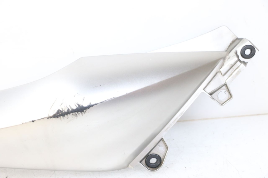 photo de RECHTER HINTERER KOTFLÜGEL YAMAHA XMAX X-MAX ABS 125 (2017 - 2020) - Geprüftes Gebrauchtteil