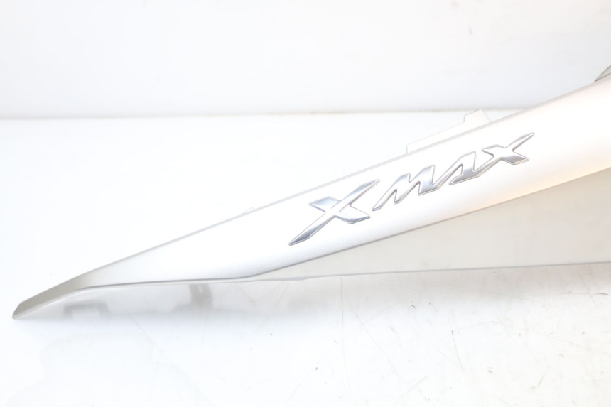 photo de RECHTER HINTERER KOTFLÜGEL YAMAHA XMAX X-MAX ABS 125 (2017 - 2020) - Detailansicht des Bauteils
