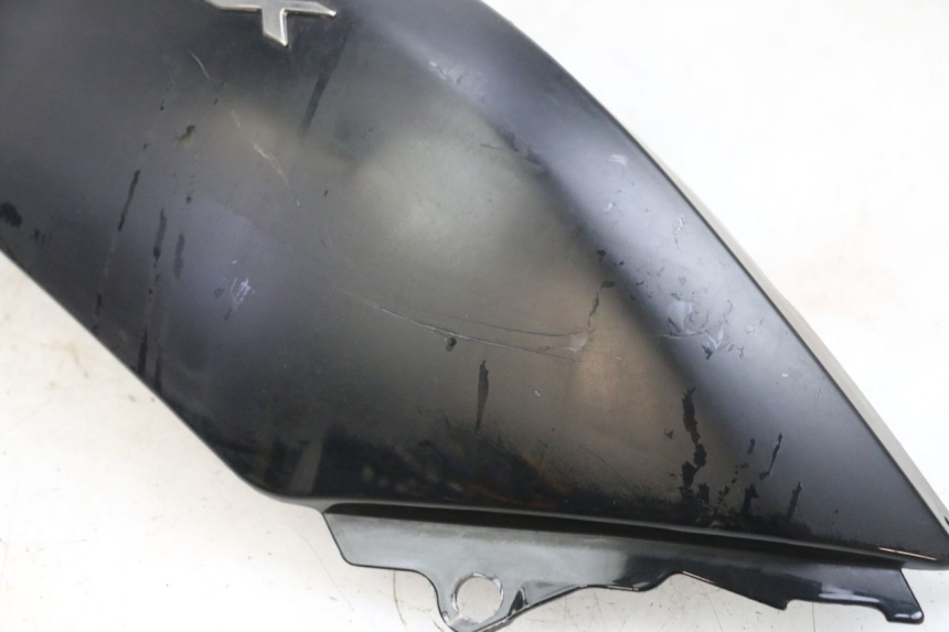 photo de VERKLEIDUNG HINTEN RECHTS YAMAHA X-MAX XMAX 125 (2010 - 2014)