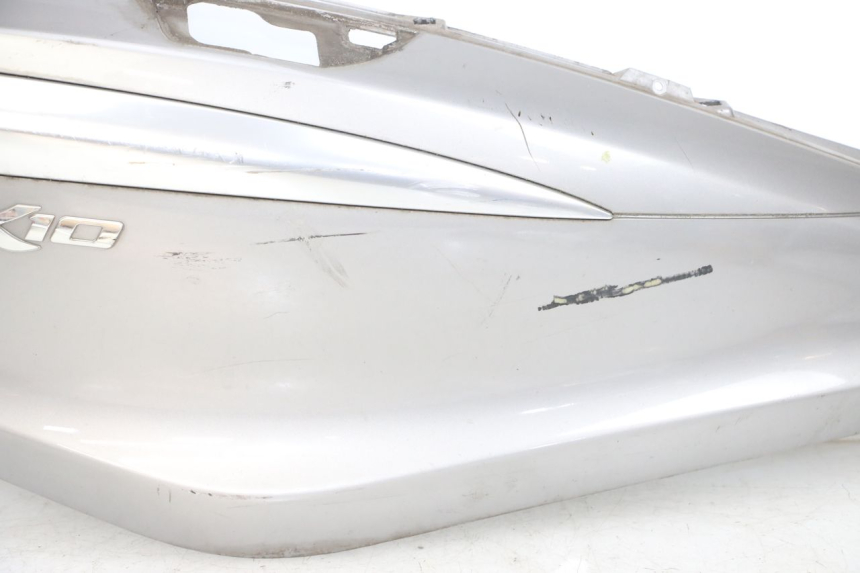 photo de VERKLEIDUNG HINTEN RECHTS PIAGGIO X10 125 (2012 - 2017)