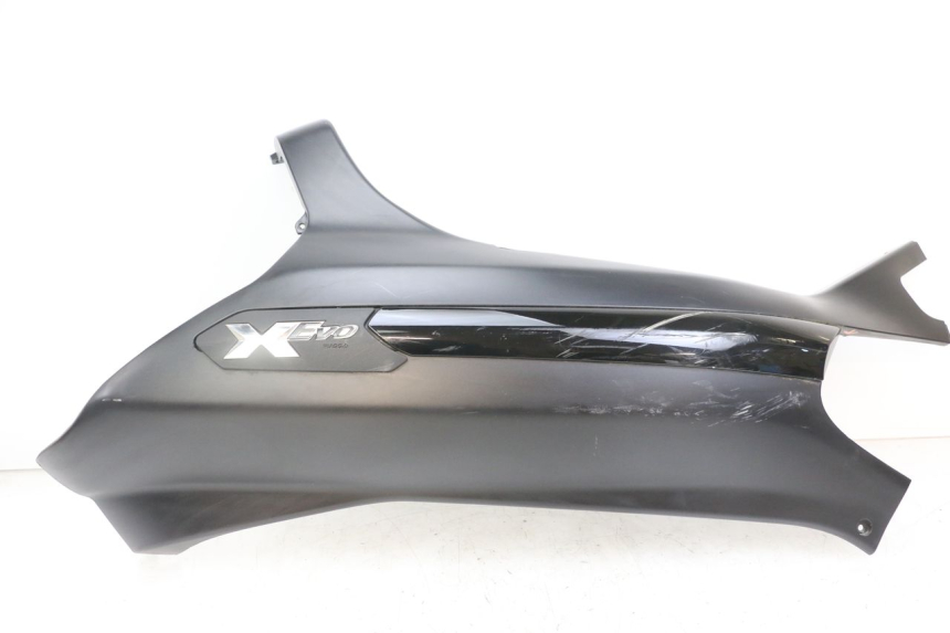 photo de RECHTER HINTERER KOTFLÜGEL PIAGGIO XEVO - X EVO 125 (2007 - 2016) - Hauptansicht