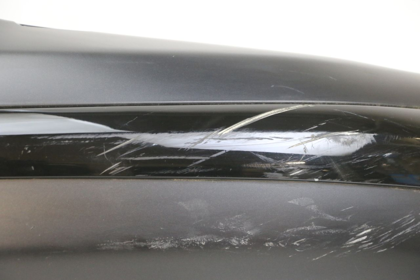 photo de RECHTER HINTERER KOTFLÜGEL PIAGGIO XEVO - X EVO 125 (2007 - 2016) - Weitere Ansicht des Artikels