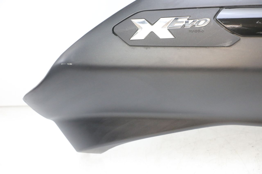 photo de RECHTER HINTERER KOTFLÜGEL PIAGGIO XEVO - X EVO 125 (2007 - 2016) - Zoom auf Komponenten