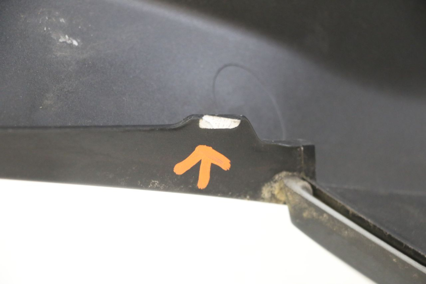 photo de RECHTER HINTERER KOTFLÜGEL PIAGGIO XEVO - X EVO 125 (2007 - 2016) - Alternative Perspektive