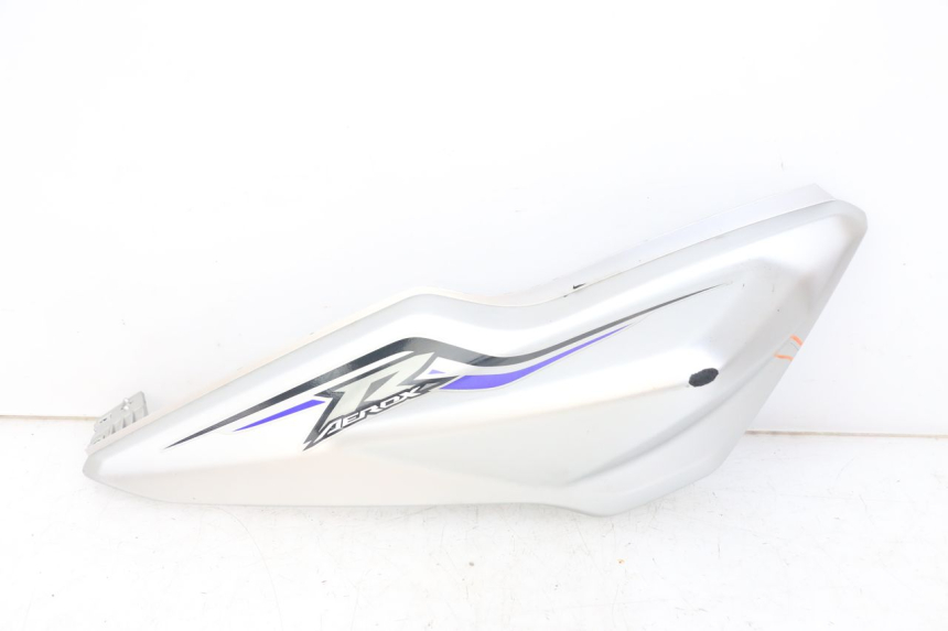 photo de RECHTER HINTERER KOTFLÜGEL YAMAHA AEROX 2T 50 (2013 - 2017)