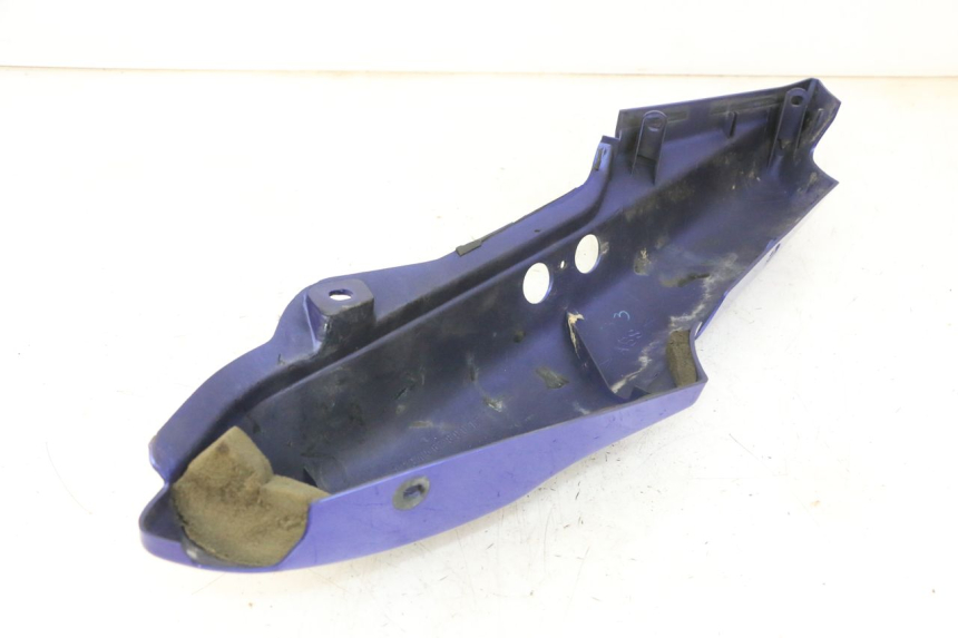 photo de VERKLEIDUNG HINTEN RECHTS YAMAHA FZS FAZER 600 (2001 - 2003)