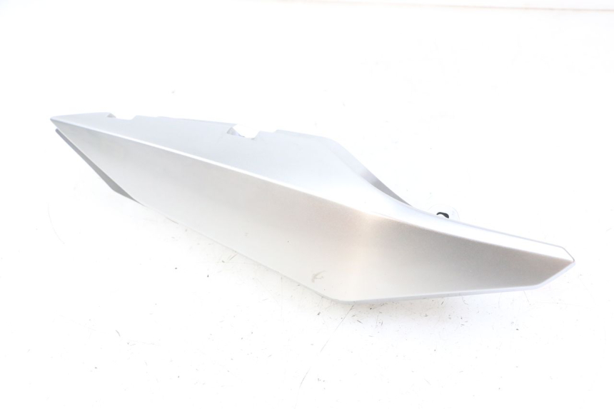 photo de VERKLEIDUNG HINTEN RECHTS YAMAHA XJ6 ABS 600 (2008 - 2016)