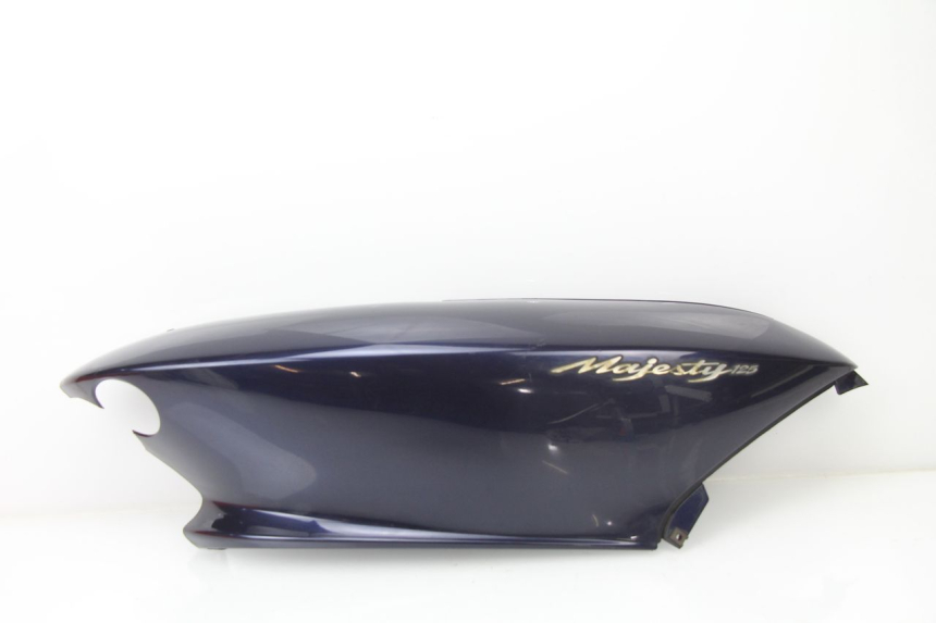 photo de VERKLEIDUNG HINTEN RECHTS YAMAHA YP MAJESTY 125 (1998 - 2001)