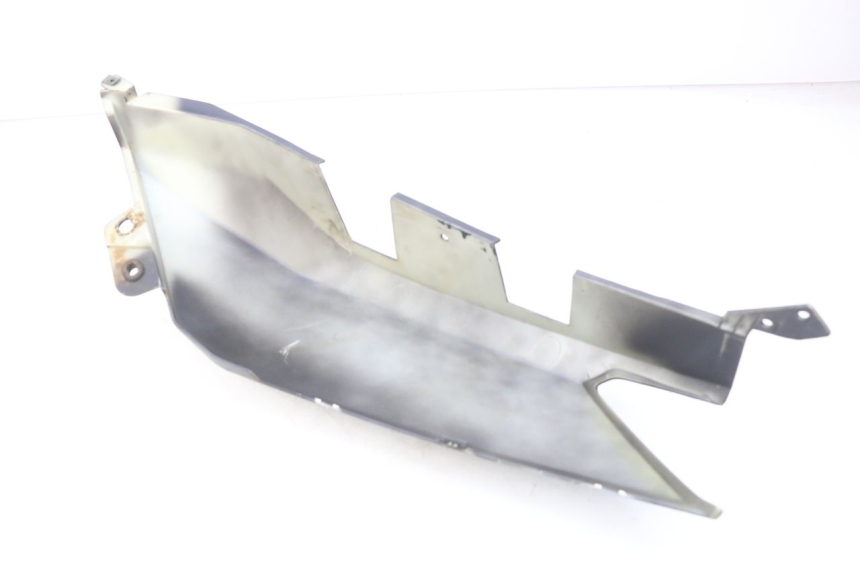 photo de RECHTER HINTERER KOTFLÜGEL YAMASAKI YM T 125 (2015 - 2020)