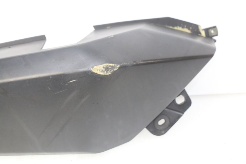 photo de RECHTER HINTERER KOTFLÜGEL YAMASAKI YM T 125 (2015 - 2020)