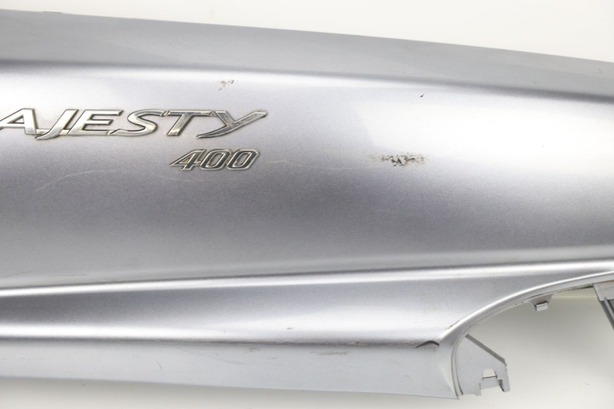 photo de VERKLEIDUNG HINTEN RECHTS YAMAHA YP MAJESTY 400 (2004 - 2008)