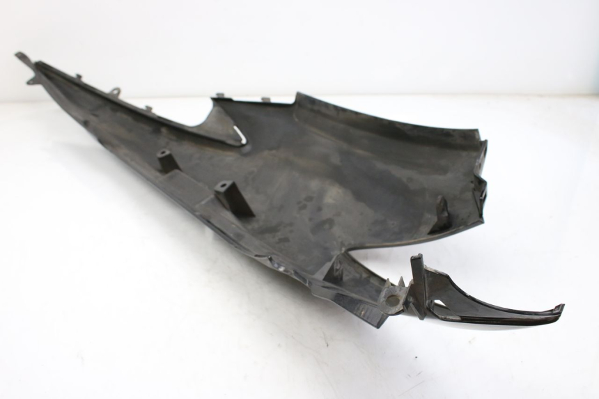 photo de HINTERE LINKE SEITENVERKLEIDUNG SUZUKI AN BURGMAN 400 (2006 - 2010)