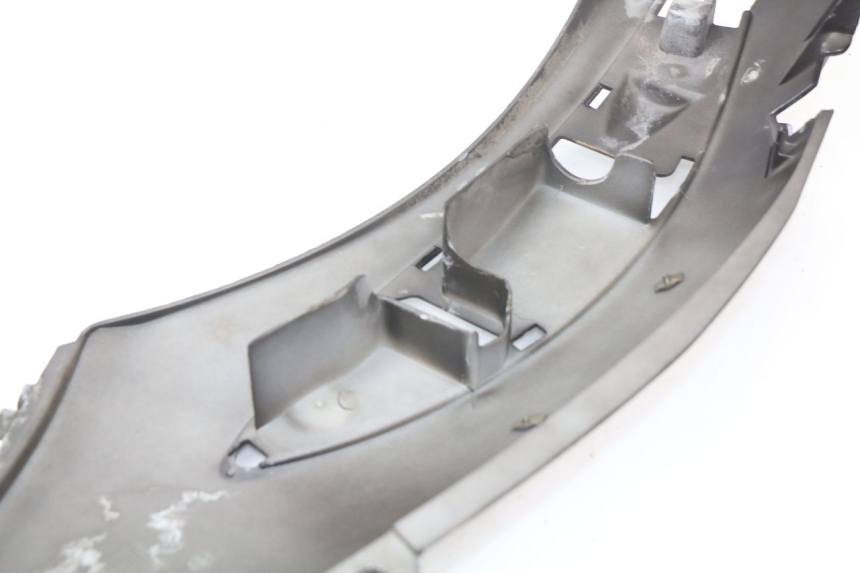 photo de VERKLEIDUNG HINTEN LINKS PIAGGIO BEVERLY 125 (1998 - 2005)