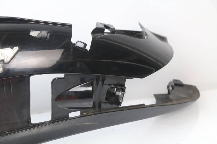 photo de VERKLEIDUNG HINTEN LINKS PIAGGIO BEVERLY 125 (1998 - 2005)