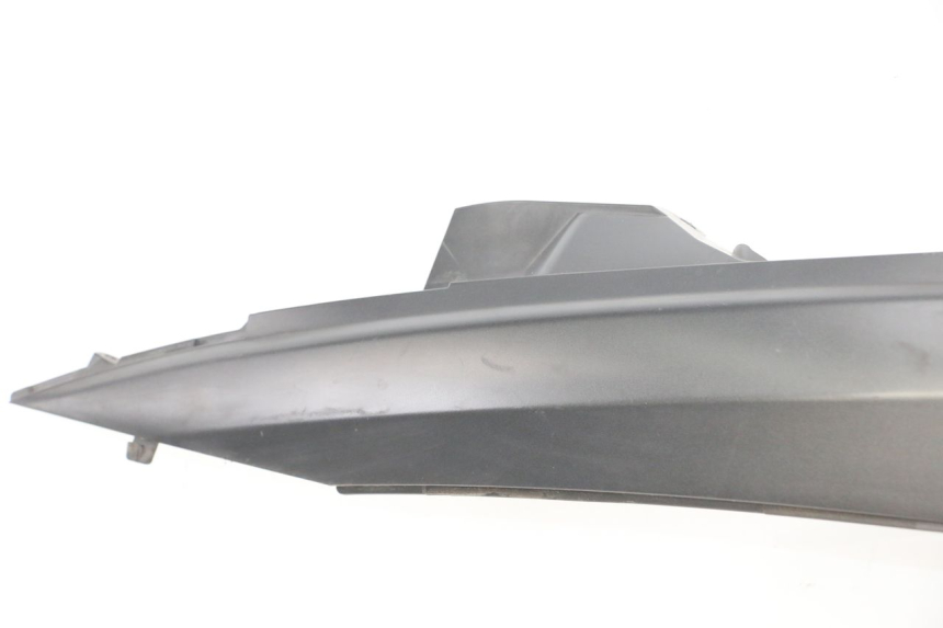 photo de VERKLEIDUNG HINTEN LINKS SUZUKI BURGMAN 125 (2018 - 2021)