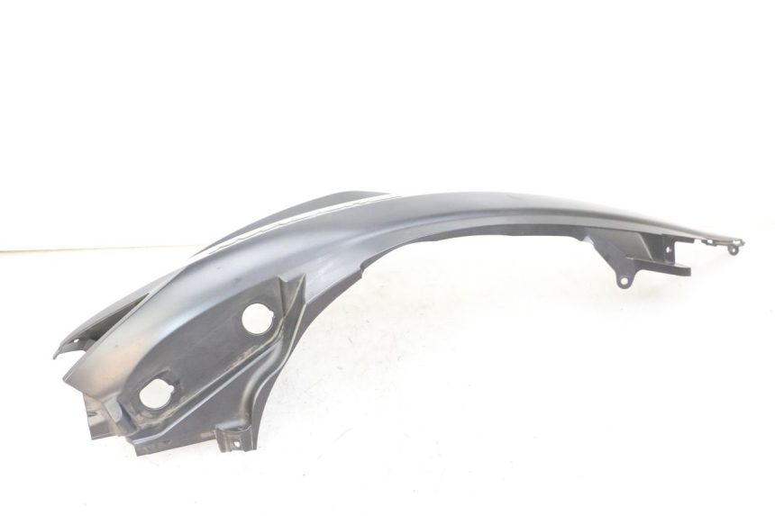 photo de VERKLEIDUNG HINTEN LINKS SUZUKI BURGMAN 125 (2018 - 2021)