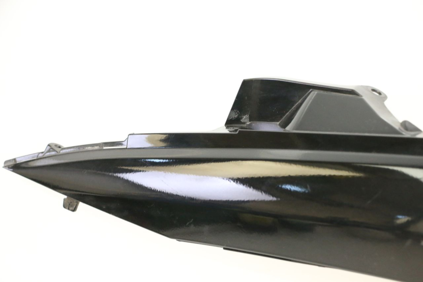 photo de VERKLEIDUNG HINTEN LINKS SUZUKI BURGMAN 125 (2007 - 2014)
