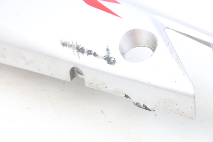 photo de VERKLEIDUNG HINTEN LINKS HONDA CBR R 125 (2003 - 2006)