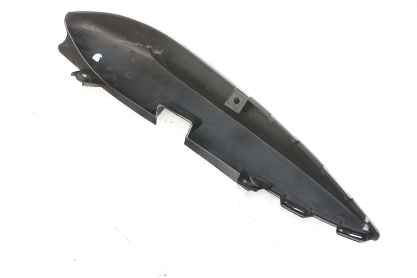 photo de VERKLEIDUNG HINTEN LINKS KSR CODE 125 (2018 - 2020) - Zoom auf Gebrauchszustand