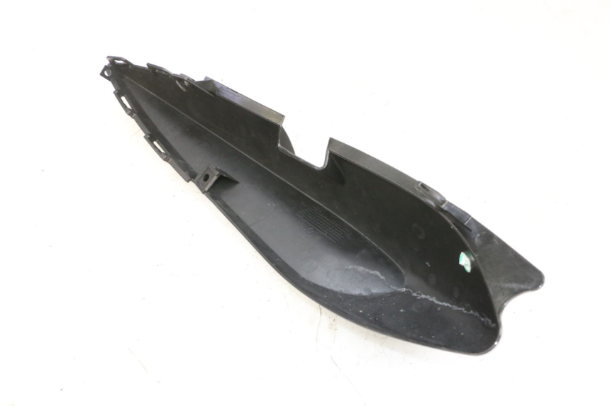 photo de VERKLEIDUNG HINTEN LINKS KSR CODE 125 (2018 - 2020) - Technische Nahaufnahme