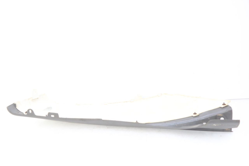 photo de LINKES HINTERES SEITENTEIL SUZUKI CP 80 (1985 - 1996)