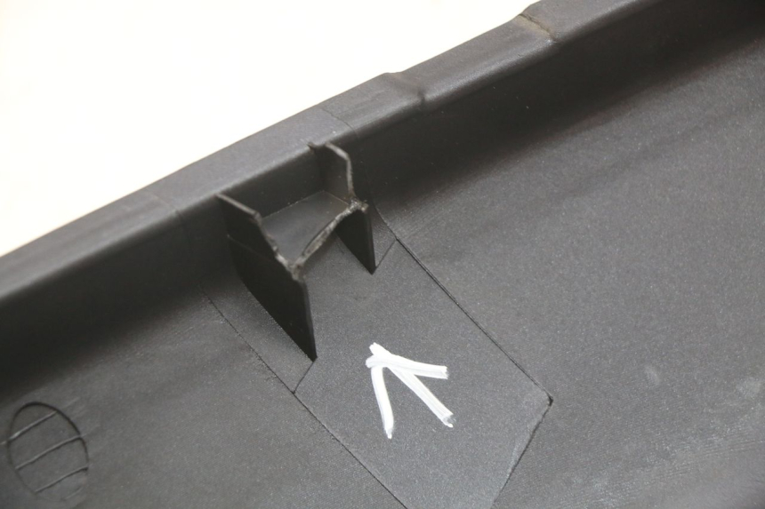 photo de LINKES HINTERES SEITENTEIL PIAGGIO FLY 4T 50 (2013 - 2017)