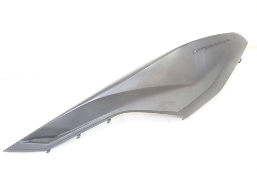 photo de VERKLEIDUNG HINTEN LINKS HONDA FORZA 125 (2021 - 2025)