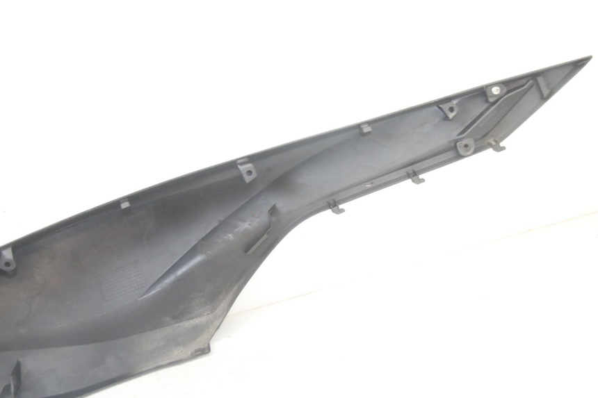 photo de VERKLEIDUNG HINTEN LINKS HONDA FORZA 125 (2021 - 2025)