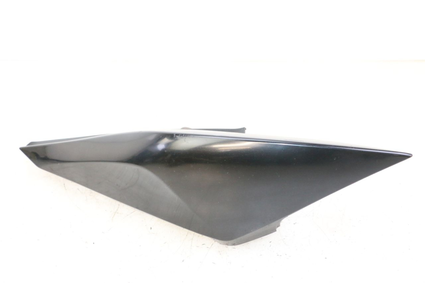 photo de VERKLEIDUNG HINTEN LINKS YAMAHA FZ6 FAZER S2 600 (2007 - 2011)