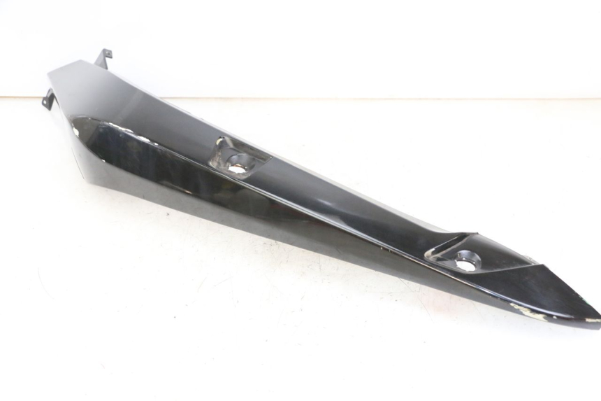 photo de VERKLEIDUNG HINTEN LINKS GILERA NEXUS 300 (2008 - 2013)