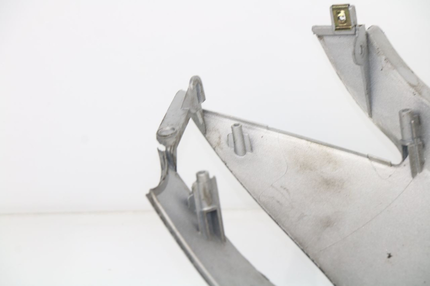 photo de VERKLEIDUNG HINTEN LINKS KYMCO GRAND DINK 125 (2002 - 2007)