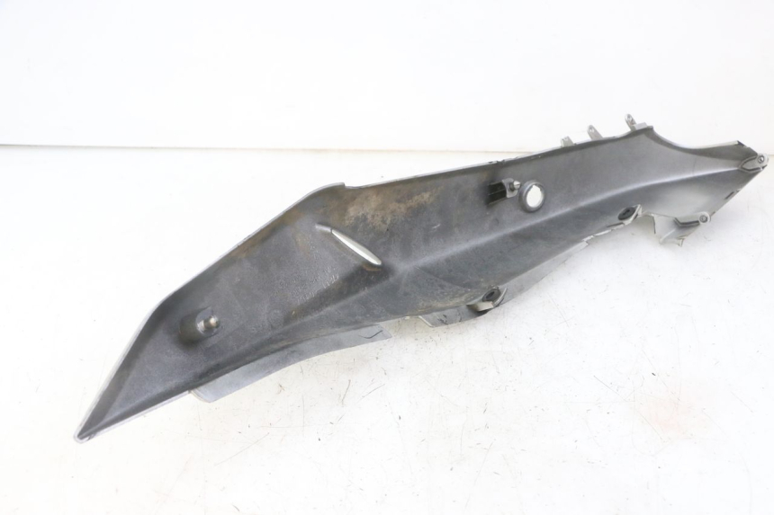 photo de VERKLEIDUNG HINTEN LINKS SUZUKI GS GSE 500 (2001 - 2003)
