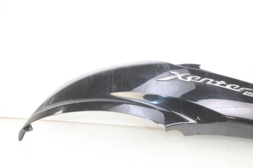 photo de LINKES HINTERES SEITENTEIL YAMAHA HW XENTER 125 (2011 - 2017)