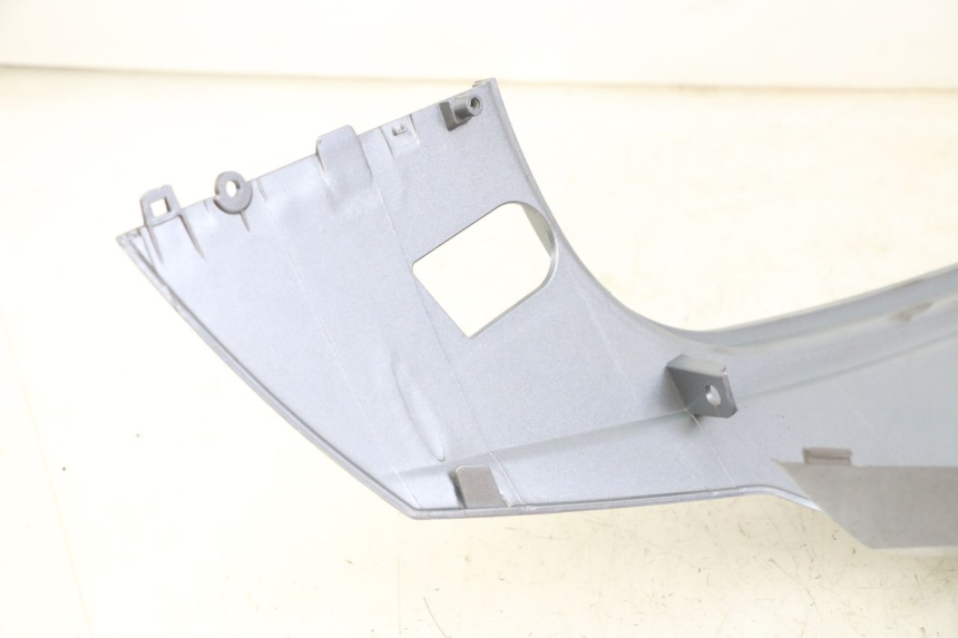 photo de VERKLEIDUNG HINTEN LINKS SYM JOYMAX 125 (2010 - 2017)