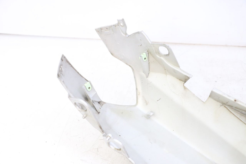 photo de VERKLEIDUNG HINTEN LINKS PEUGEOT KISBEE 2T 50 (2018 - 2022)