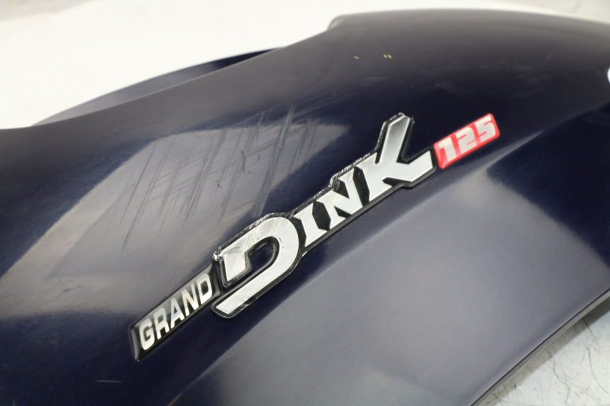 photo de VERKLEIDUNG HINTEN LINKS KYMCO GRAND DINK 125 (2008 - 2014)