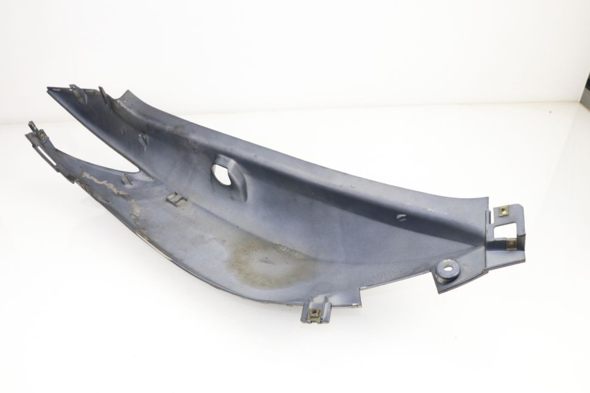 photo de VERKLEIDUNG HINTEN LINKS KYMCO XCITING 500 (2007 - 2010)