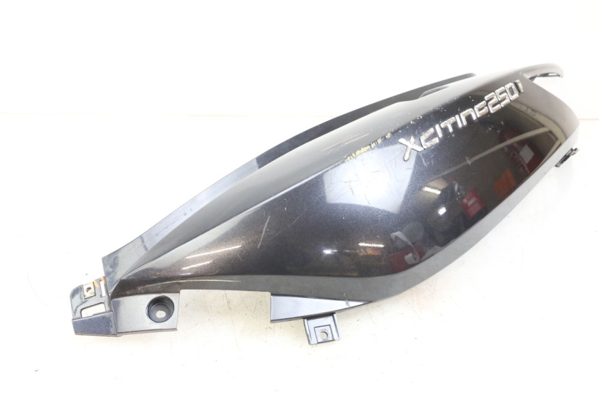 photo de HINTERE LINKE SEITENVERKLEIDUNG KYMCO XCITING 250 (2006 - 2009)