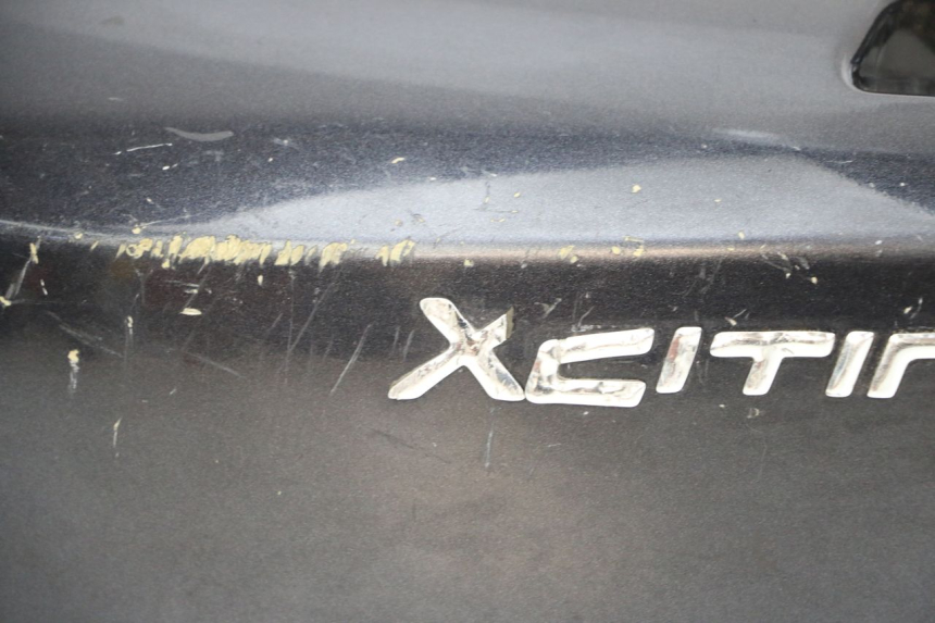photo de HINTERE LINKE SEITENVERKLEIDUNG KYMCO XCITING 250 (2006 - 2009)