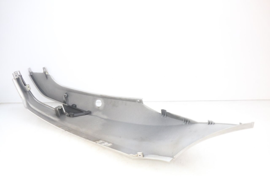 photo de LINKES HINTERES SEITENTEIL PIAGGIO MP3 500 (2014 - 2016)