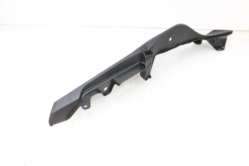 photo de VERKLEIDUNG HINTEN LINKS YAMAHA MT-07 MT07 ABS 700 (2018 - 2020) - Details der Befestigungspunkte