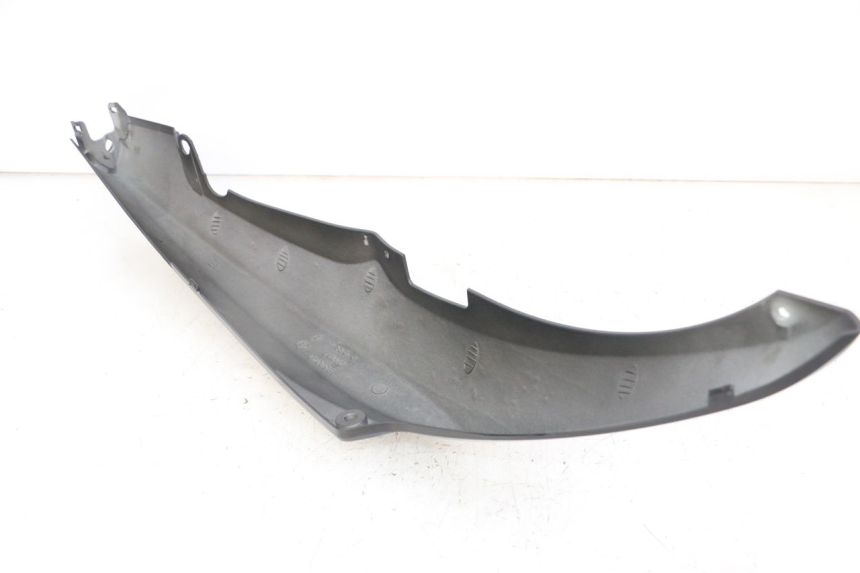 photo de VERKLEIDUNG HINTEN LINKS PIAGGIO NRG POWER PUREJET 50 (2018 - 2021)