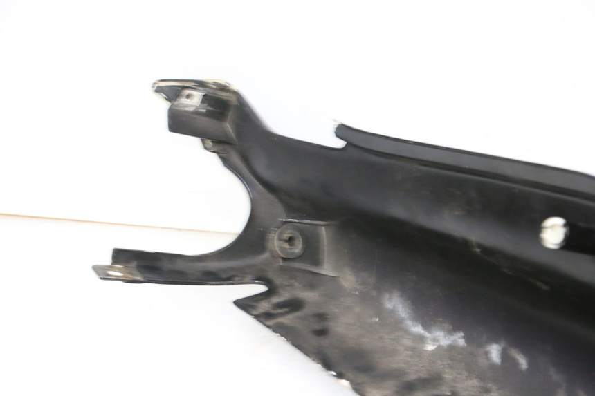 photo de VERKLEIDUNG HINTEN LINKS HONDA NSR R 125 (1994 - 2003) - Details der Befestigungspunkte