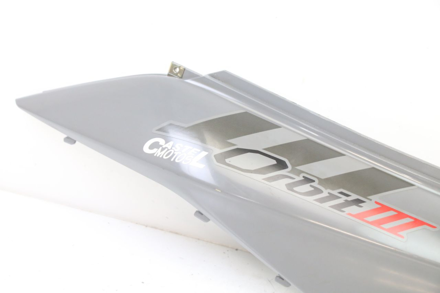 photo de VERKLEIDUNG HINTEN LINKS SYM ORBIT III 3 4T 50 (2021 - 2025)