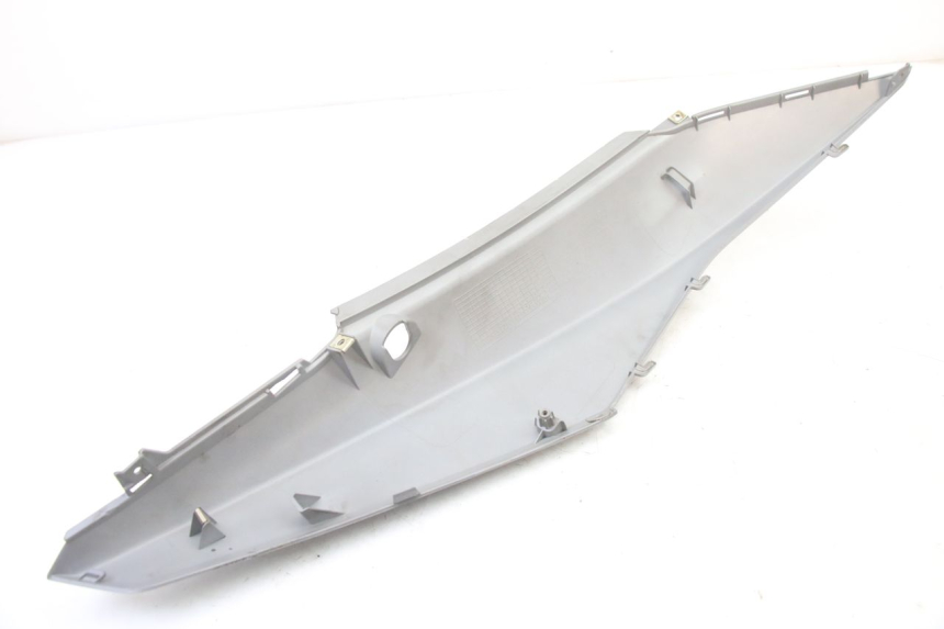 photo de VERKLEIDUNG HINTEN LINKS SYM ORBIT III 3 4T 50 (2021 - 2025)