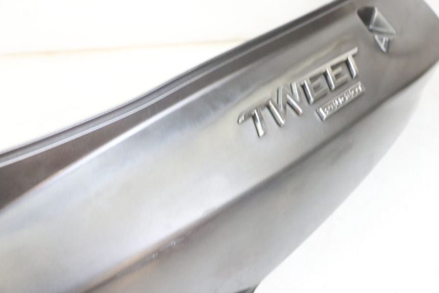 photo de LINKES HINTERES SEITENTEIL PEUGEOT TWEET 4T 50 (2014 - 2019)
