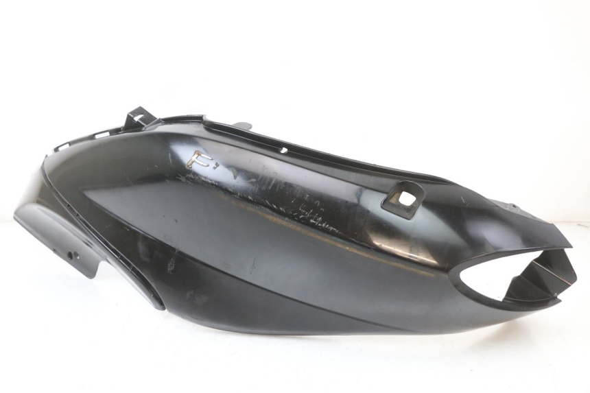 photo de VERKLEIDUNG HINTEN LINKS PIAGGIO FLY 2T 50 (2004 - 2017)
