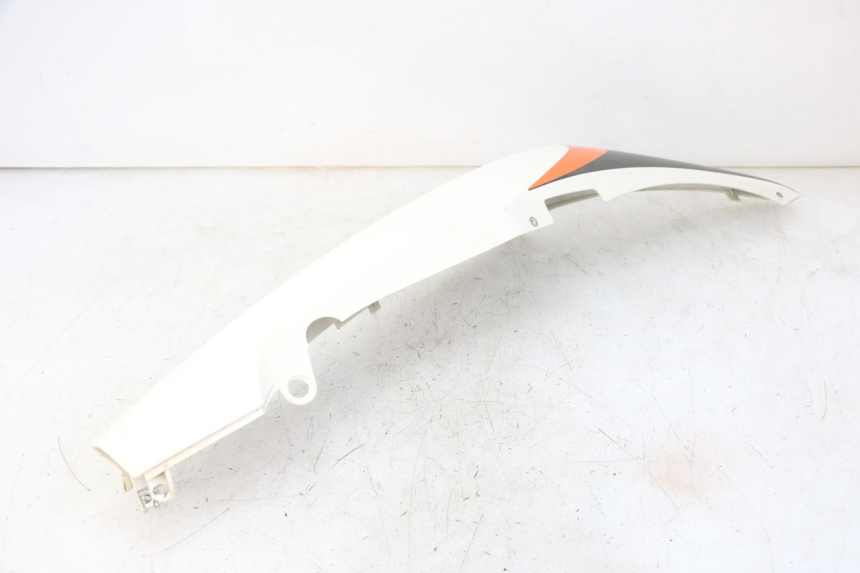 photo de VERKLEIDUNG HINTEN LINKS PIAGGIO NRG POWER PUREJET 50 (2018 - 2021)