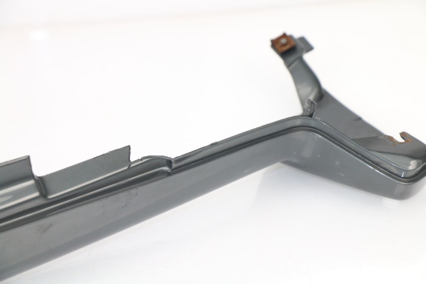 photo de VERKLEIDUNG HINTEN LINKS BMW R RT ABS 1150 (2000 - 2004)